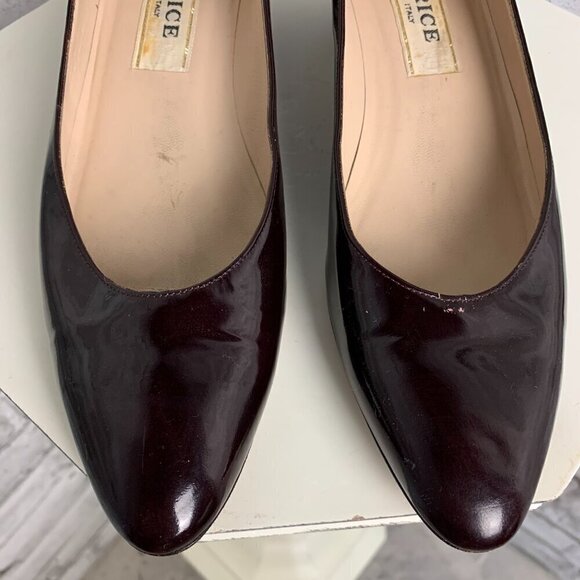 Vintage Burgundy Patent Leather Block Kitten Heel Slip On Pump - Picture 4 of 9